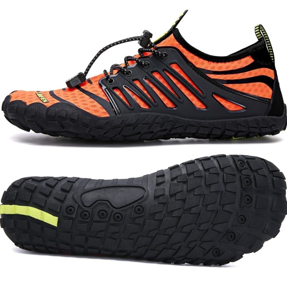 🥵 new Water Shoes Mens Swim Beach, sizing is in mens